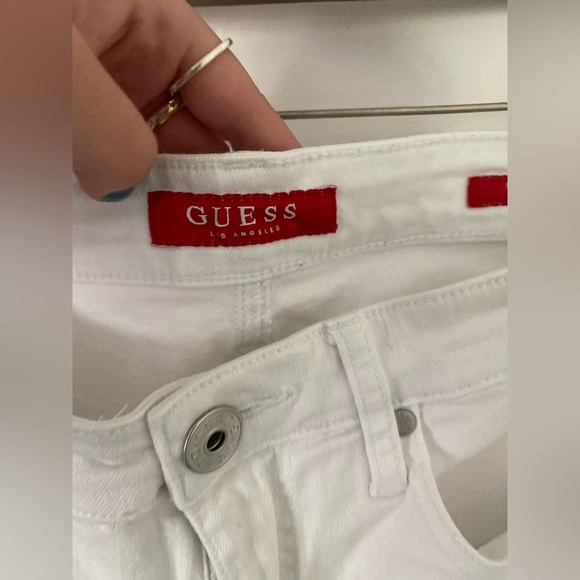 Men’s Guess Avalon Modern White Skinny Ripped Jeans - Picture 5 of 16